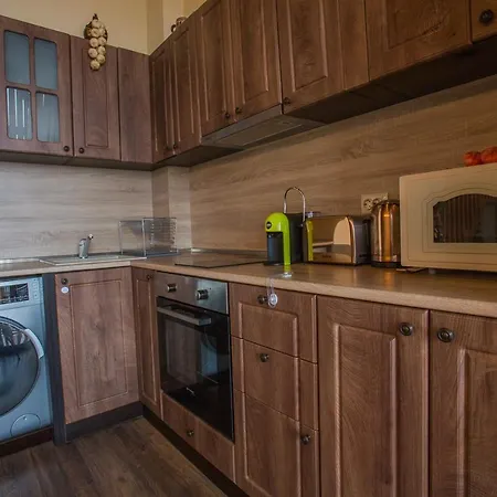 Appartement Lovely 2bd Maisonette In By Flat Mаnager Bansko